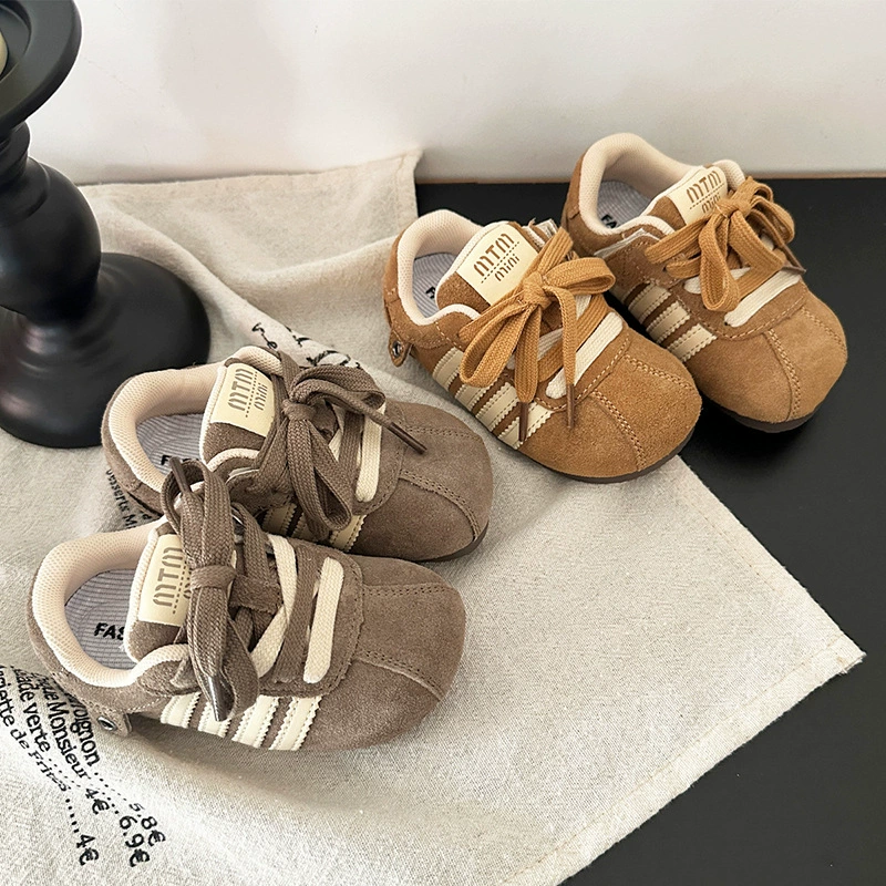 Корейская версия детской морали обувь 2025 весна и осень новая обувь для девочек обувь для мальчиков на мягкой подошве спортивная обувь для детей повседневная обувь