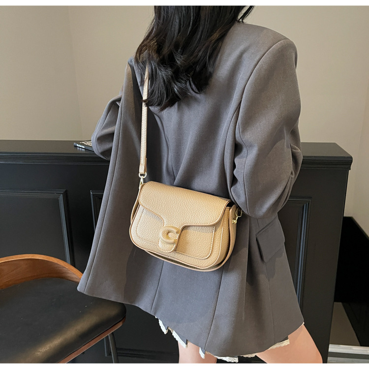 Korean niche fashion handbag for women 2025 new style simple solid color casual small square bag with a sense of high-end crossbody undefined