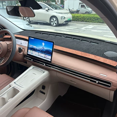 Mat, Car Center Console Sunshade, Günəş əleyhinə siperlik - bingo-s-suede-black-and-brown-with-embroidery