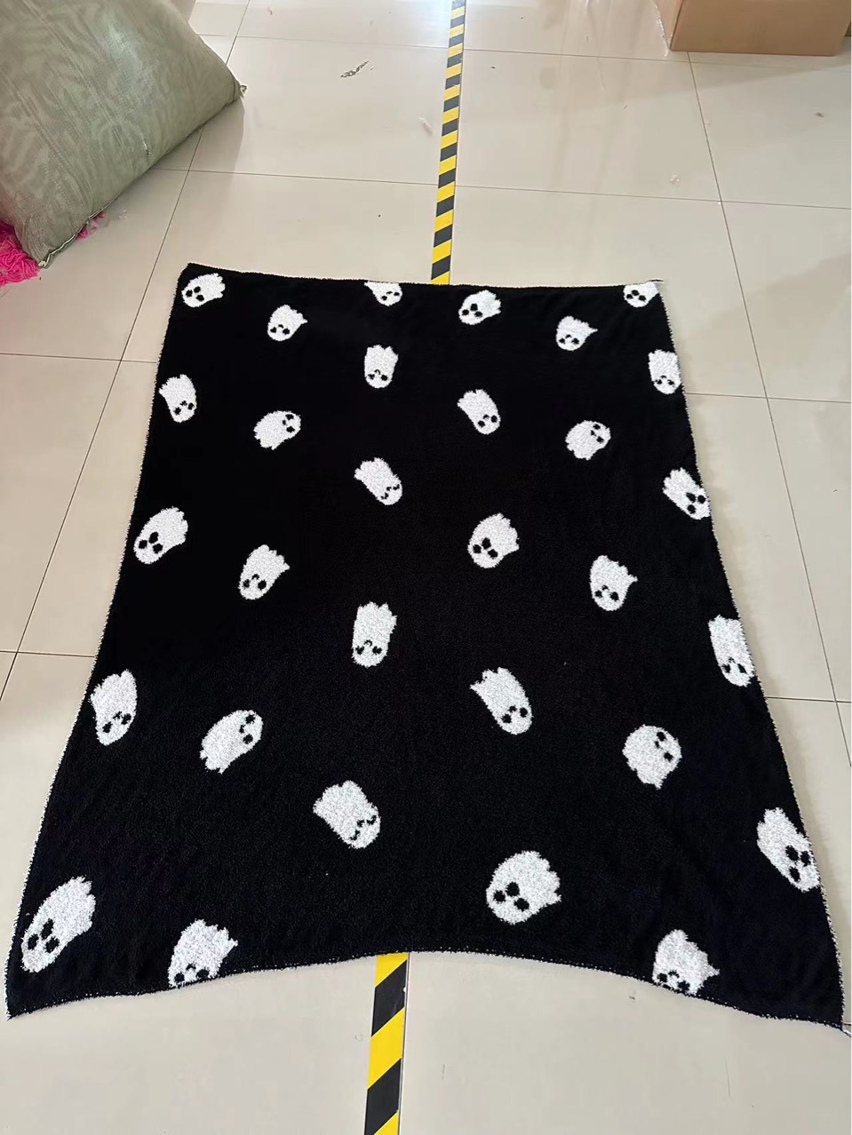 Pink Halloween Ghost Blanket pink-halloween-ghost-blanket