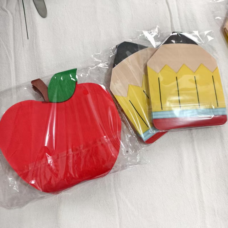 国境を越えた児童開学シーズンパーティーの食事皿幼稚園の装飾学校に戻る使い捨てリンゴ鉛筆紙皿紙コップ|undefined