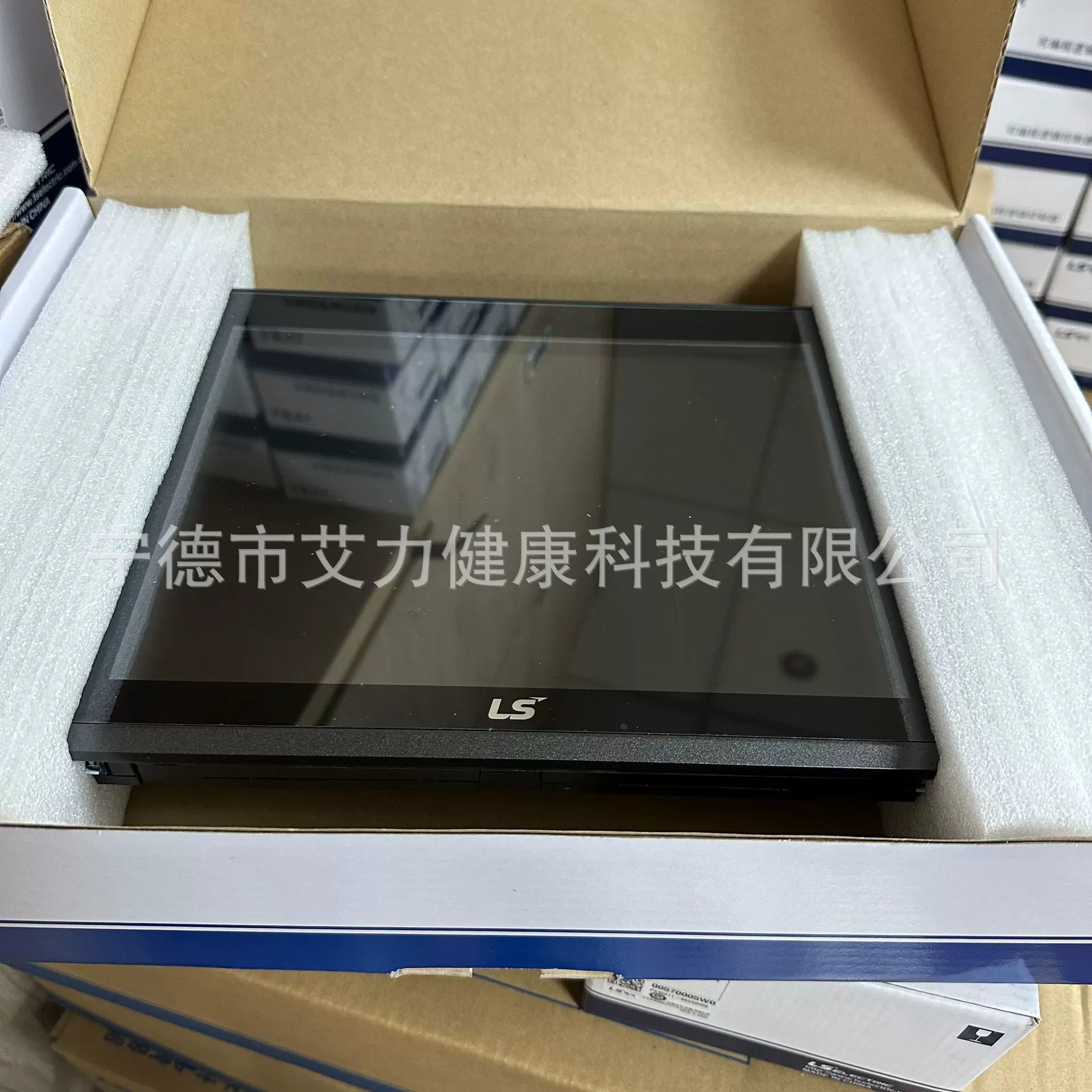 LS产电iXP2-0800A/iXP2-0800D高分辨率交流直流HMI触摸屏人机界面