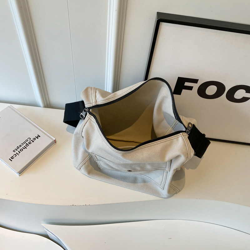 Bolso de lona de gran capacidad simple japonés bolso de mensajero coreano para mujer 2024 nuevo bolso de mensajero de un solo hombro de tendencia casual