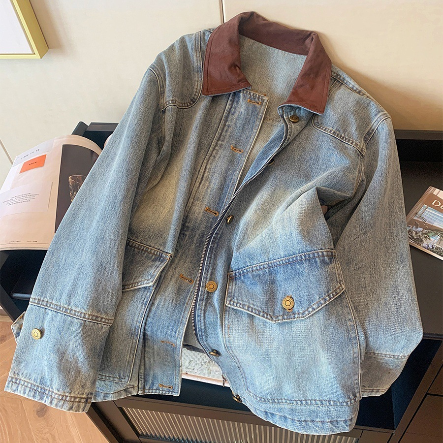 Retro washed distressed collar denim jacket for women, new autumn 2026 style, Korean chic jacket top.
