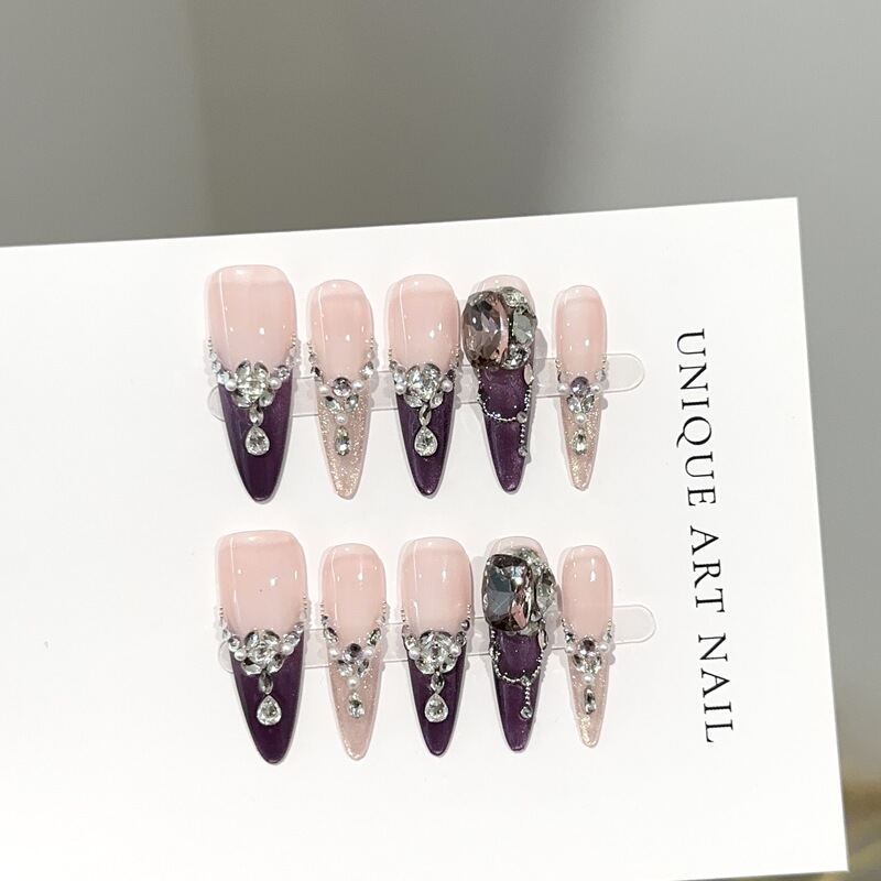 Handmade high-end pink-purple cat-eye long nail art pieces, European and French style, with rhinestone embellishments, fake nail patches Handmade high-end pink-purple cat-eye long nail art pieces, European and French style, with rhinestone embellishments, fake nail patches