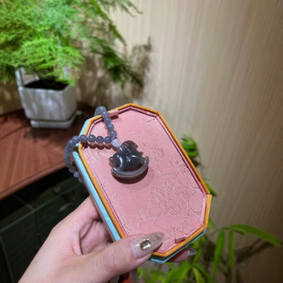 Hetian jade smoke purple [Zodiac horse] density is good, oily, perfect quality to keep or gift