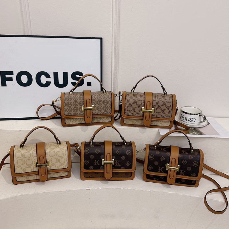 2026 New Cross-Border Printed Handbag Small Square Bag Shoulder Bag Versatile B Bag for Women Hot-Selling Women's Bag Cross-Border