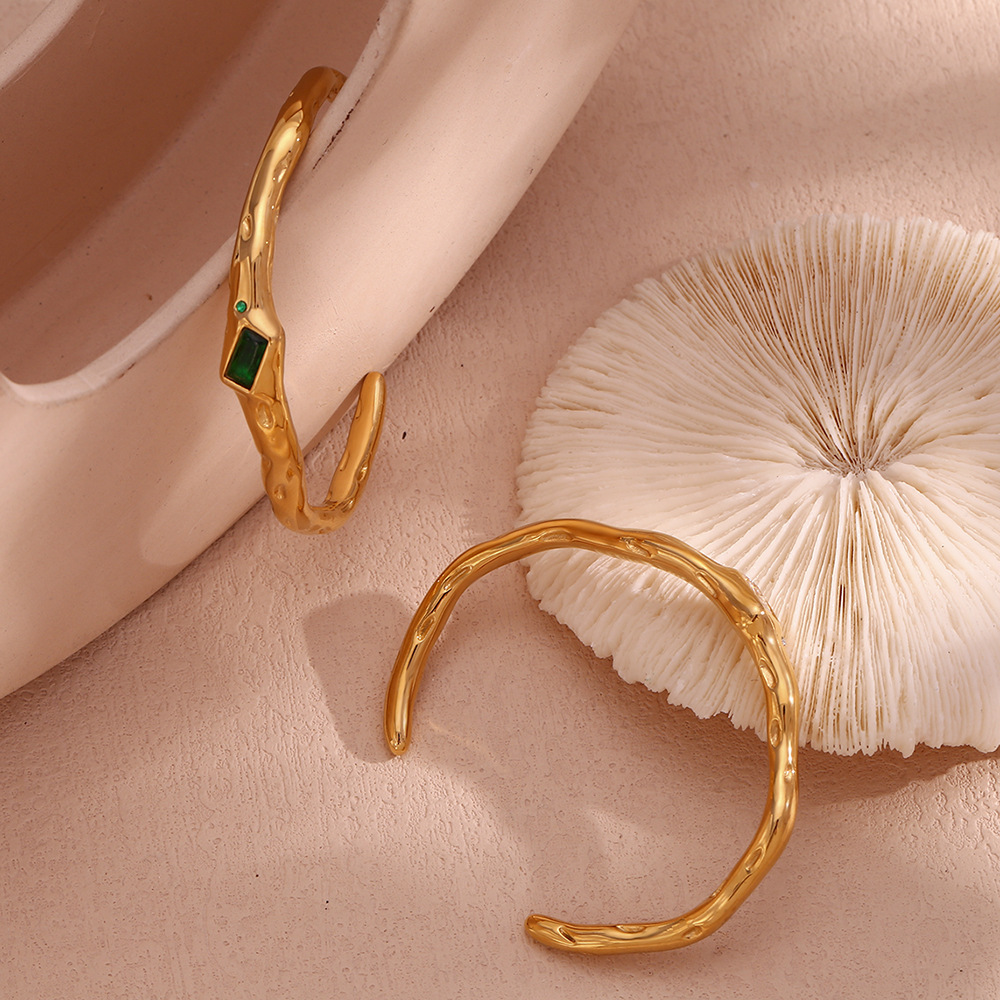 Zircon Inlaid Stainless Steel Bracelet