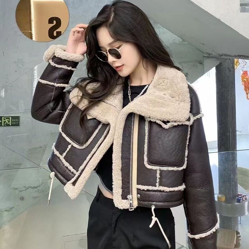 Sheepskin Short Jacket 2025 Winter New Fashion Zipper Stand Collar Biker Jacket Top Trendy