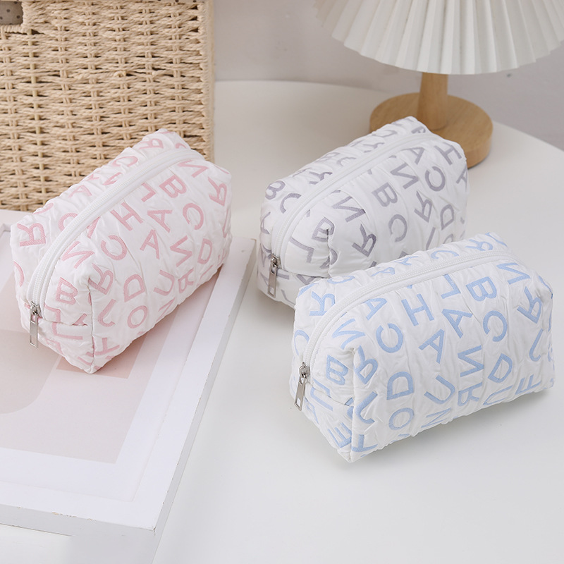 Letter Cloth Learning Preppy Style Pencil Case display picture 4