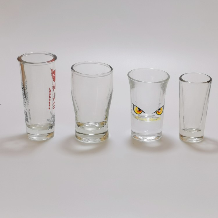 厂家订制玻璃白酒杯 烈酒杯 厚底口杯 透明小酒杯子弹杯 logo订制|ru