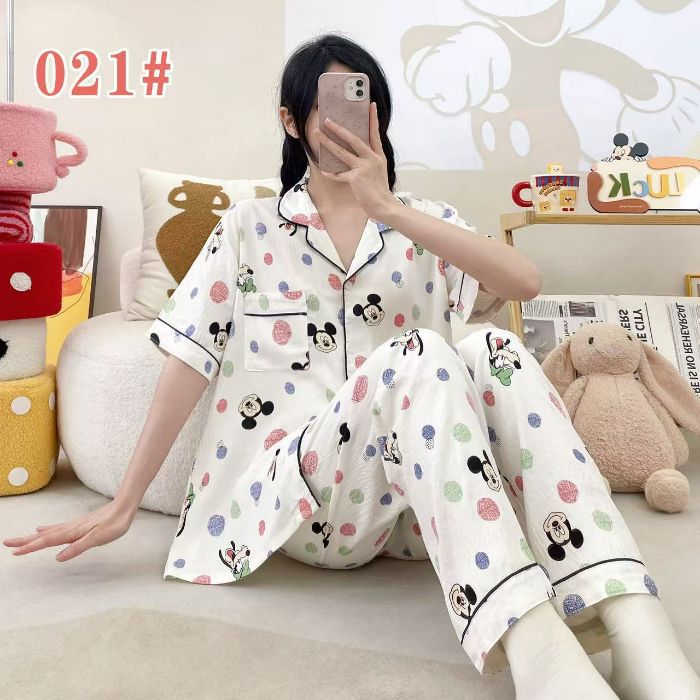 Estilo explosivo transfronterizo spot verano pantalones de manga corta cardigan solapa pijamas de dibujos animados lindo nube femenina algodón cómodo servicio a domicilio