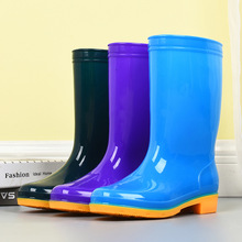 中筒耐磨雨鞋酒店廚房保潔水鞋簡約便宜女款雨靴批發