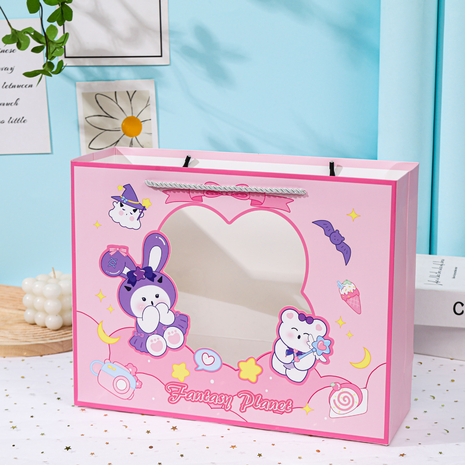 2개; 흰색 판지; 19.5*14.5*8.5