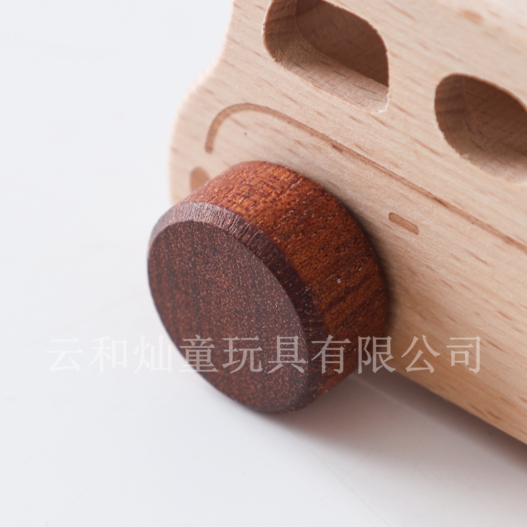 Juguetes educativos transfronterizos para niños, carros de autobús con bolas de madera, juguetes de confort para bebés, pueden morder carros de madera