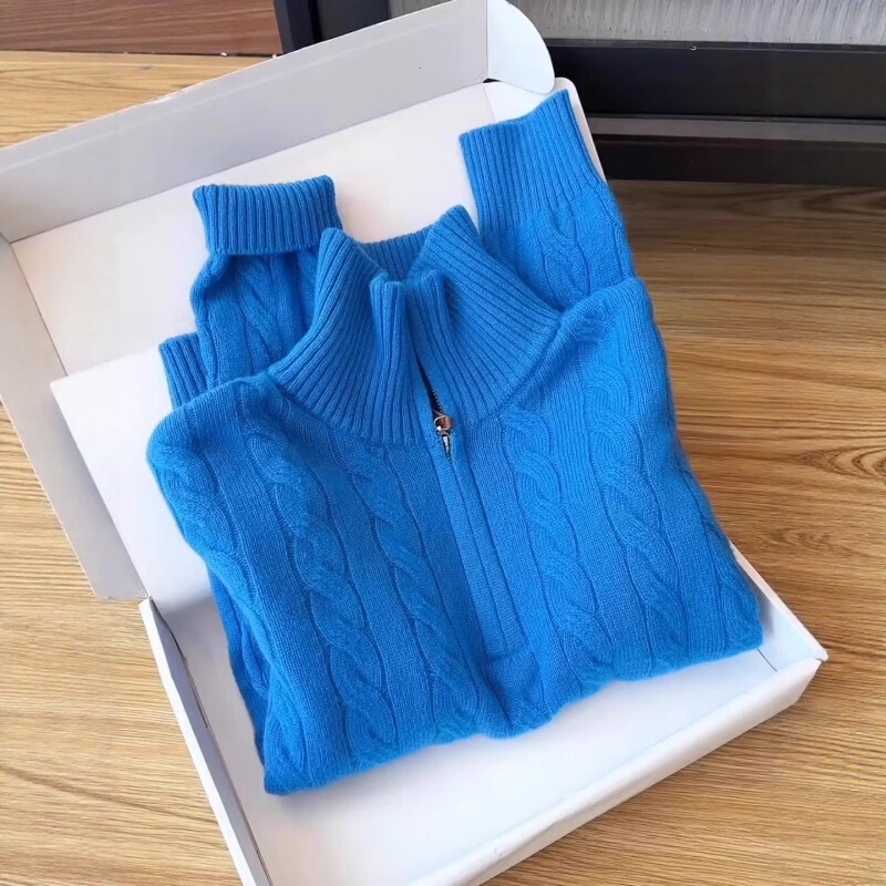 High-End Klein Blue Half-Zip Sweater for Women, Autumn and Winter, Plus Size, Loose Casual, Age-Reducing, Slimming Top