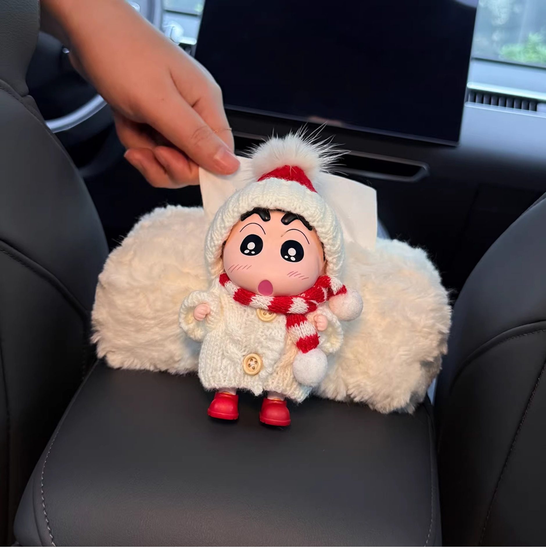 Crayon Shin-Chan 2026 New Model Car Tissue Box, Car Armrest Box Tissue Holder, Seat-Mounted Car Tissue Bag for Women