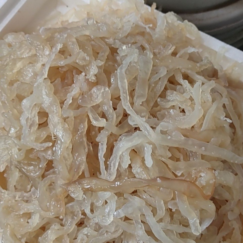 dried food Jellyfish Mention dry Jellyfish precooked and ready to be eaten Direct selling Taste Crisp Everyone