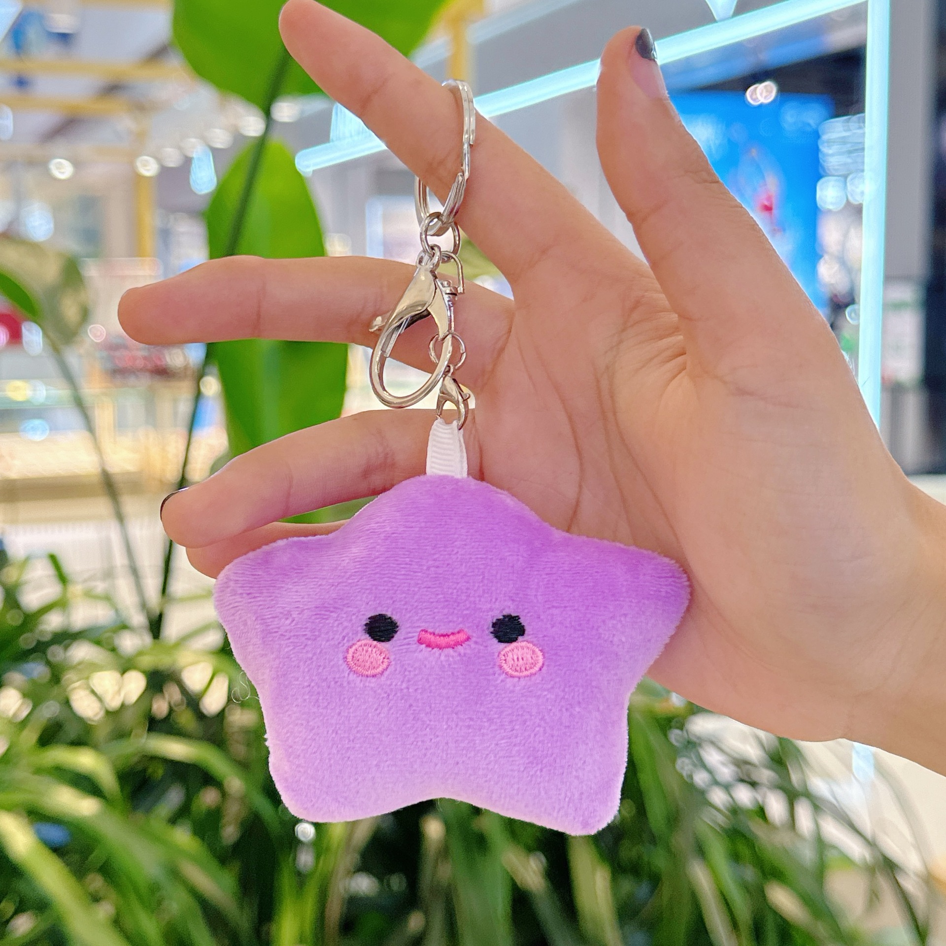 Creativa pequeña estrella llavero de peluche estrella mochila muñeca colgante muñeca juguete al por mayor