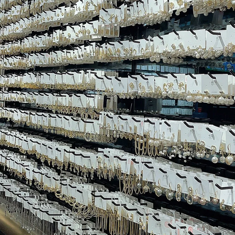 Pendientes de moda coreana de nicho, temperamento versátil, para ventas en vivo de celebridades de internet