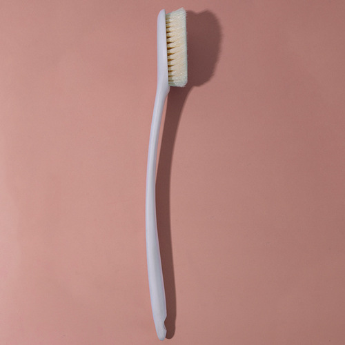 Bath brush, bath artifact, soft-bristled long-handled bath brush, back rub, back brush, mud, no need for help, body rub towel