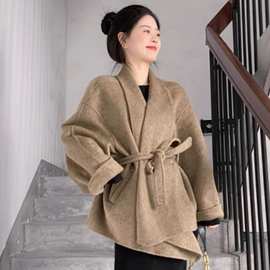 卡其色加厚毛呢外套女冬季大码胖mm气质温柔时髦短款双面呢子大衣