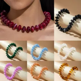 项链;戒指;耳环