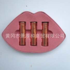 跨境外贸唇形口红中样三件套圣诞版红盒，圣诞口红套装1.5g*3