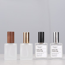 �ߙn15ML��ˮ���bƿ��y���F������ˮƿ��ƿ����ʽС��ƿ