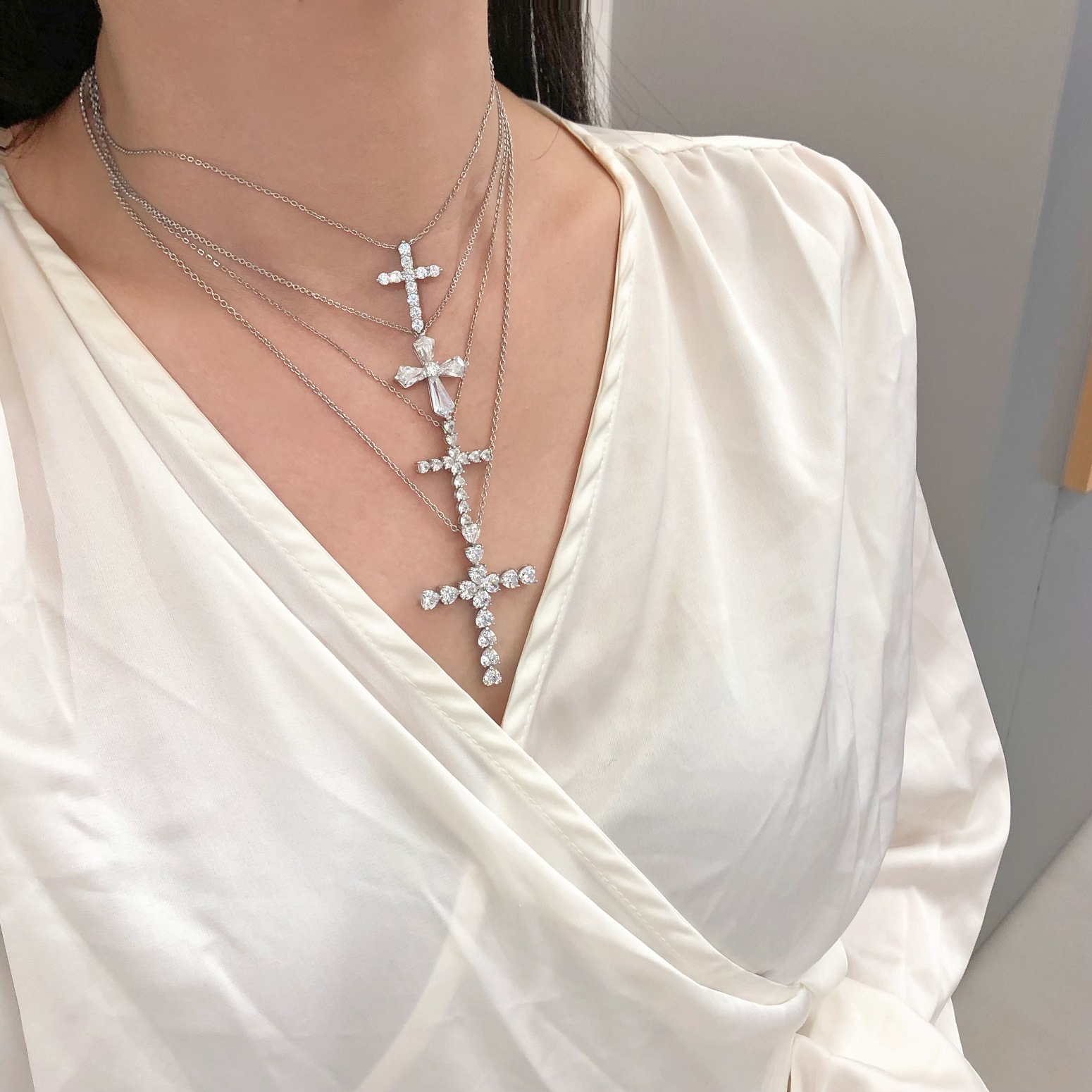 5g Weight 925 Sterling Silver Pendant Material Zircon Inlay Material Pendant Necklace Classification 925 sterling silver Chain Material 1 Piece Quantity Holiday, Daily Occasion 925 Sterling Silver Material Geometric, Cross Pattern Women's Gender Plating, Inlay Design IG Style, Modern Style Style 925 Sterling Silver Zircon Plating Inlay Geometric Cross Pendant Necklace 5