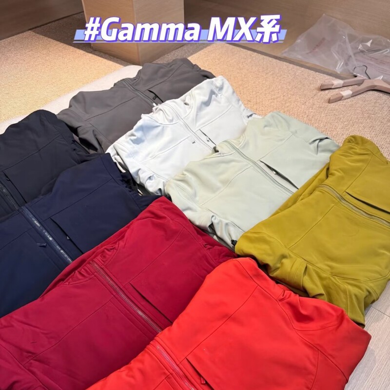 Bird's new GAMMA MX softshell jacket is windproof, warm, and fully heat-sealed with adhesive seams, suitable for both men and women Bird's new GAMMA MX softshell jacket is windproof, warm, and fully heat-sealed with adhesive seams, suitable for both men and women