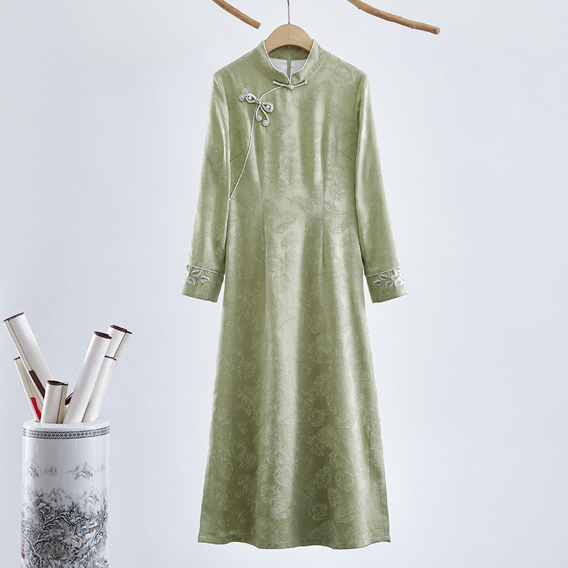 2024 Autumn and Winter New Chinese Style National Style Tea Dress Female Ao Dai Cheongsam Skirt Retro Artistic Silk Jacquard Slim dress 2024 Autumn and Winter New Chinese Style National Style Tea Dress Female Ao Dai Cheongsam Skirt Retro Artistic Silk Jacquard Slim dress