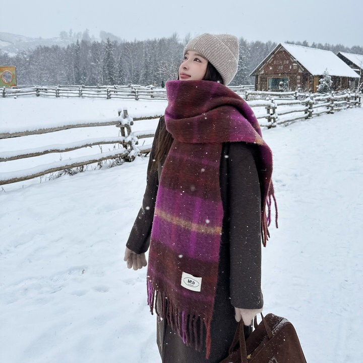 Korean Style Cashmere Purple Plaid Scarf Women's 2024 Autumn and Winter New Wool Thickened Warm Long Scarf with Shawl Korean Style Cashmere Purple Plaid Scarf Women's 2024 Autumn and Winter New Wool Thickened Warm Long Scarf with Shawl