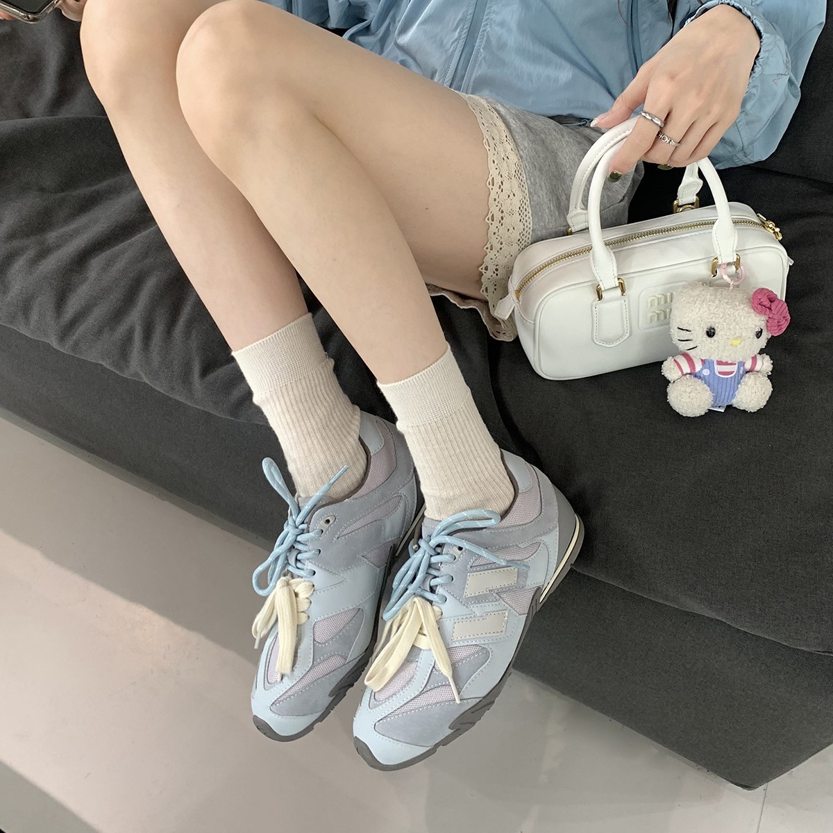 Versión de cuero de vaca de la uva de la misma moda de zapatos casuales zapatos de deporte retrógrado zapatos de entrenamiento de mujer