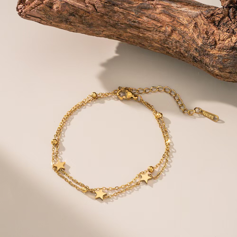 En stock, la correa de acero de titanio explosiva colección de verano no se desvanece, mujeres sencillas y sofisticadas, estilo transfronterizo europeo y americano.