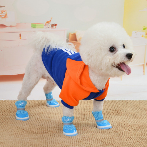 Dog shoes do not fall off Teddy small dog pet shoes soft sole foot covers breathable Corgi Bichon dog shoes spring and summer
