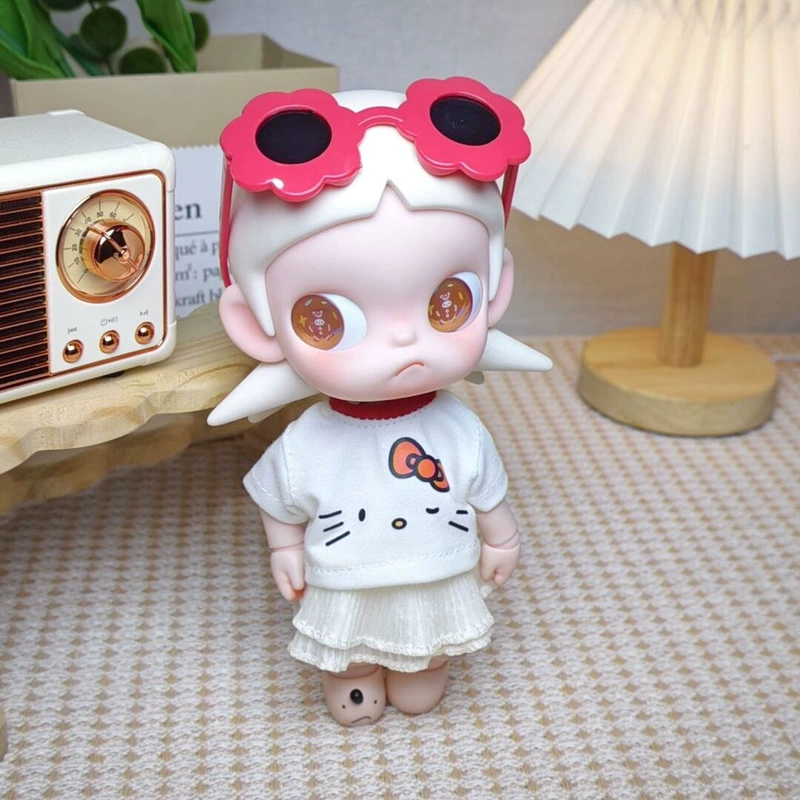 Комплект для куклы Zsiga 1/8: футболка Hello Kitty юбка очки
