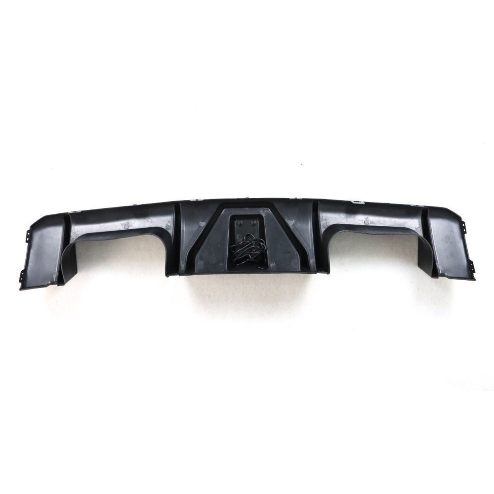 Suitable for 20-22 Bmw M3/M4 Rear Lip Kit G80/G82 in Glossy Black with Square Lights/No Lights Version
