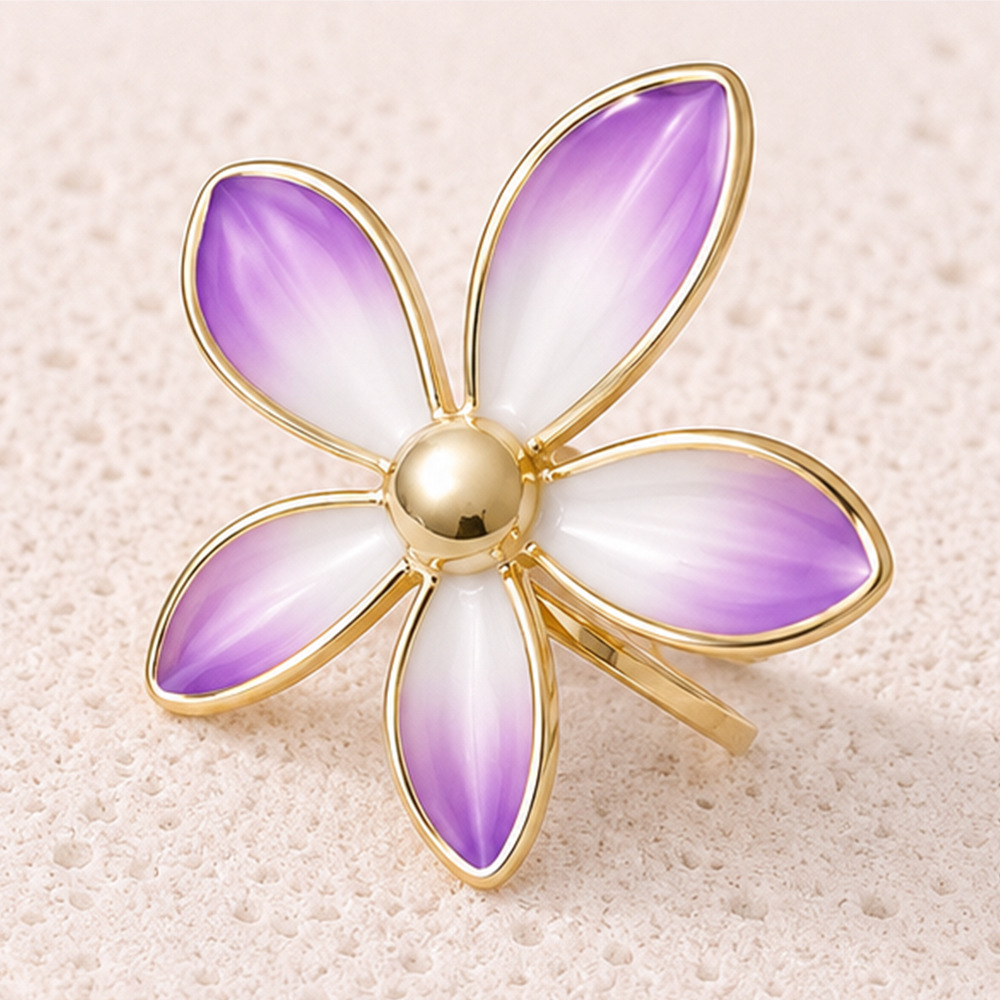 Fashionable retro ring