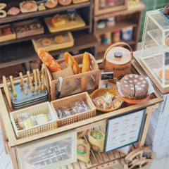 Dollhouse人形屋ミニ透かし彫り木枠鉄網置物模型部品ミニチュアシーン装飾品