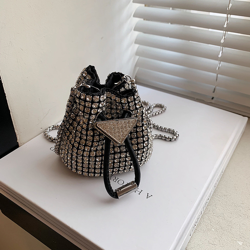 Bolsa de hombro coreana para niños y niñas, diamante dulce, mini bolso de cuerda para niños, nuevo bolso de cadena para niños