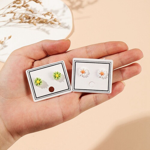 Ceramic jewelry new product mahjong earrings student girl ear jewelry ear piercing original simple simple internet celebrity live broadcast supply small and fresh