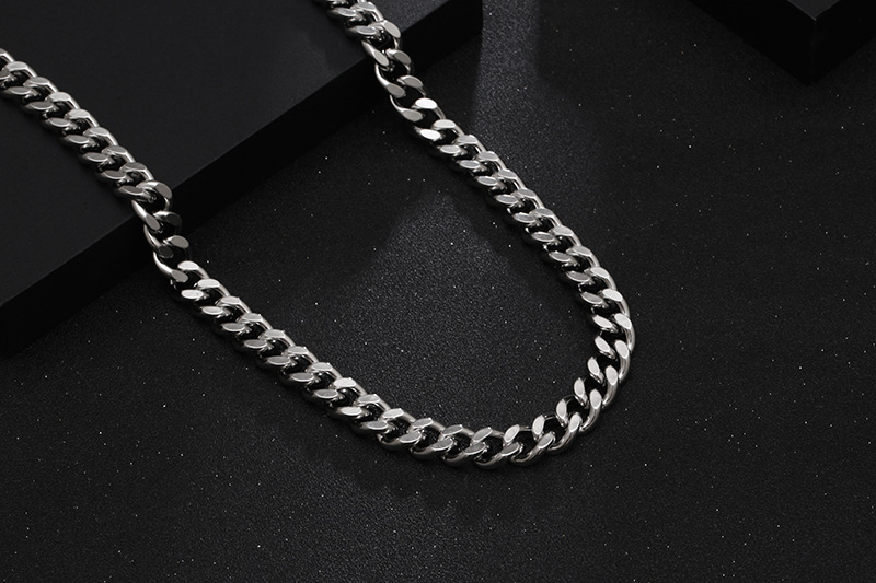 Hip-hop Rock Geometric Titanium Steel Polishing Chain Men's Necklace display picture 5