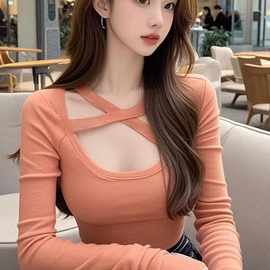 纯欲甜辣风方领交叉长袖T恤上衣女2025春新款修身显瘦内搭打底衫