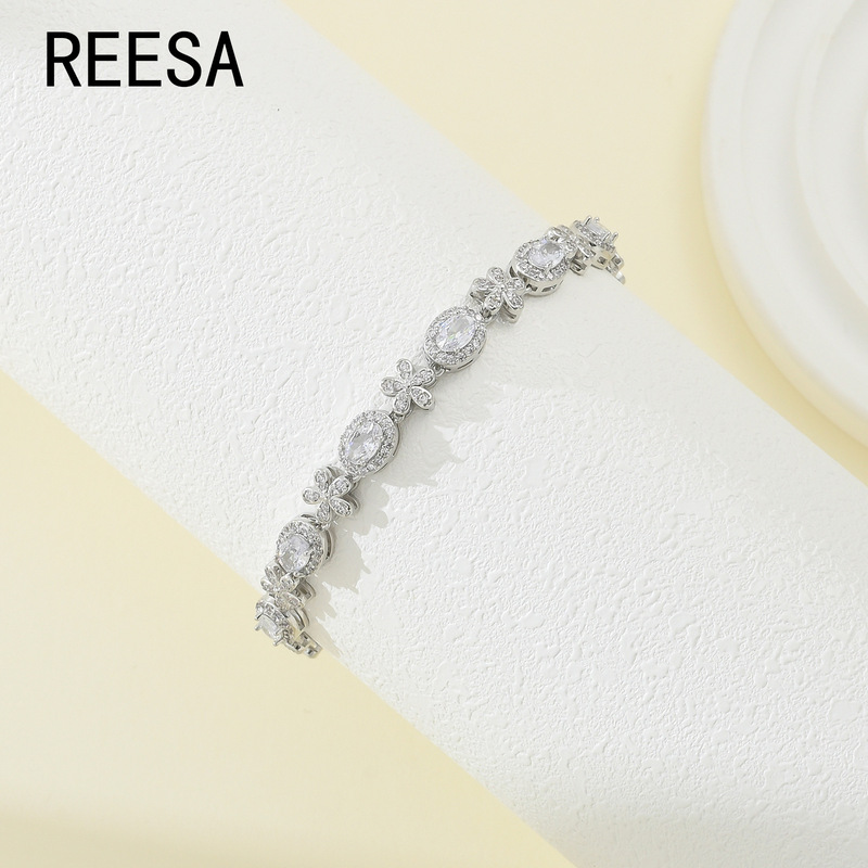 Cross-Border European and American Hot-Selling Accessories Copper Inlaid 3A Zircon Tennis Chain Fashion Sweet Small Flower Module Bracelet Girls Jewelry