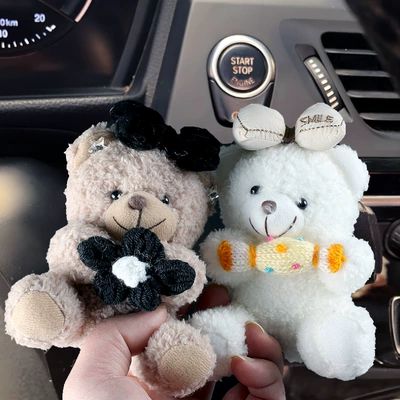 Bear Gear Shift Lever Steering: Sürətlər qutusu və əl tormozu başlıqları - a-pair-of-cute-plush-bears-car-gear-lever-decoration