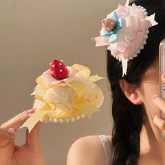 スウィートペストリー〜可爱いイチゴケーキ诞生日キャップ髪饰りヘアクリップ女性高级感少女心写真撮影ロリータ