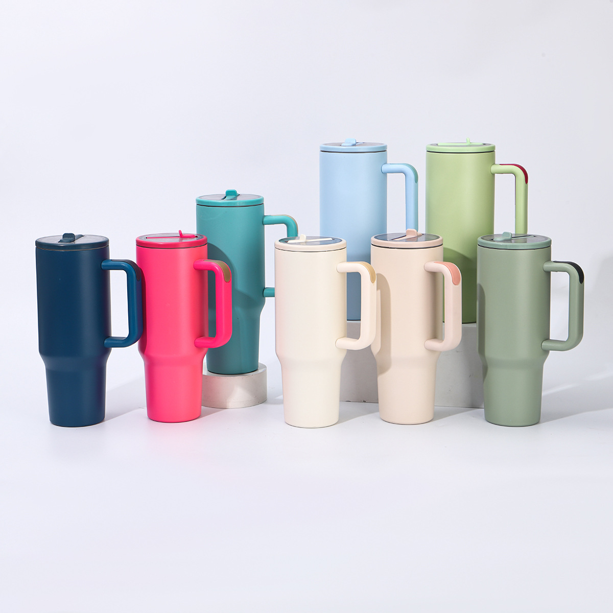 Moda de alto valor de la cara de cuatro generaciones 40oz taza de automóvil taza de aislamiento de acero inoxidable taza de hielo portátil de gran capacidad de paja