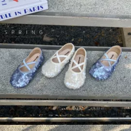 童皮鞋;童凉鞋;童皮靴