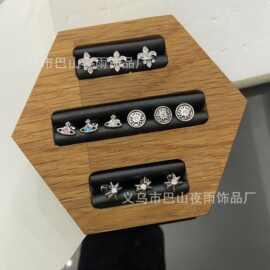复古316不锈钢镶钻耳骨钉超闪迷你个性螺丝冒耳蜗钉嘻哈风养耳棒